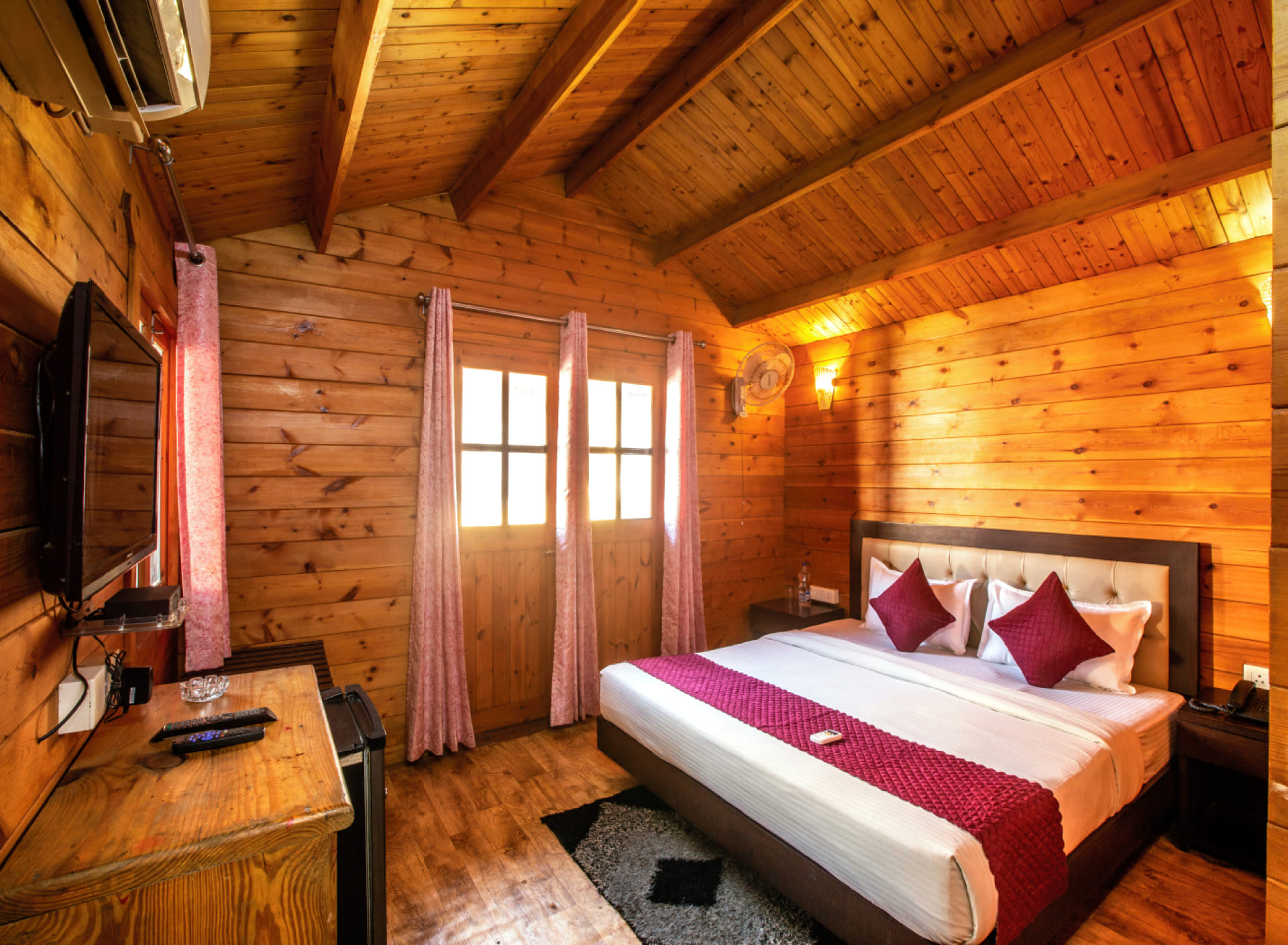 Best resort in Goa near Calangute Beach with cozy accommodations